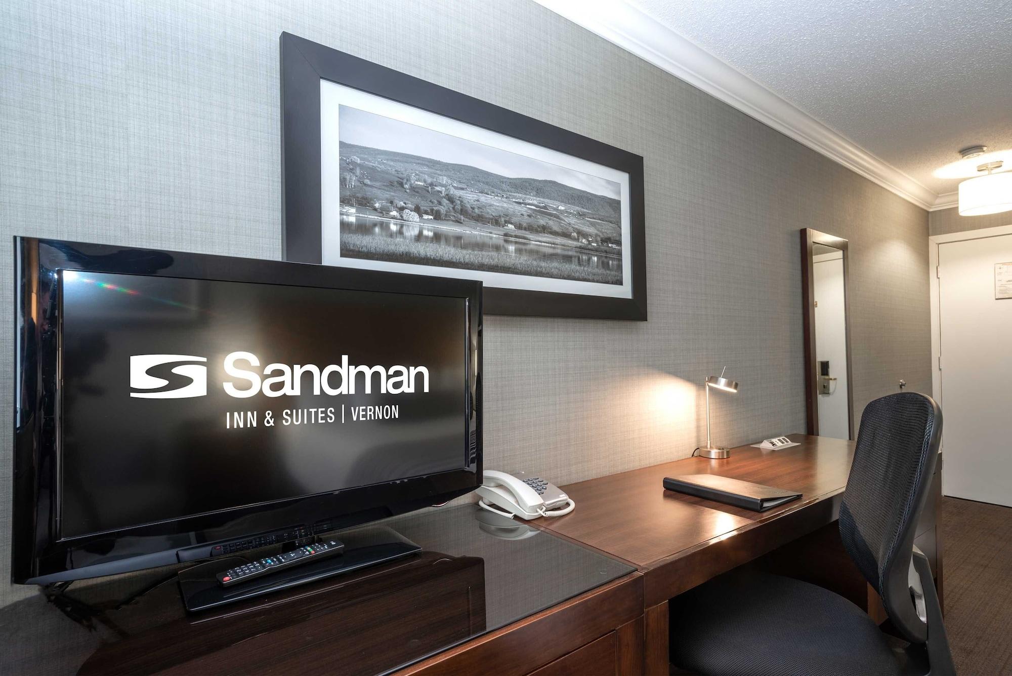 Sandman Hotel Vernon Exterior foto